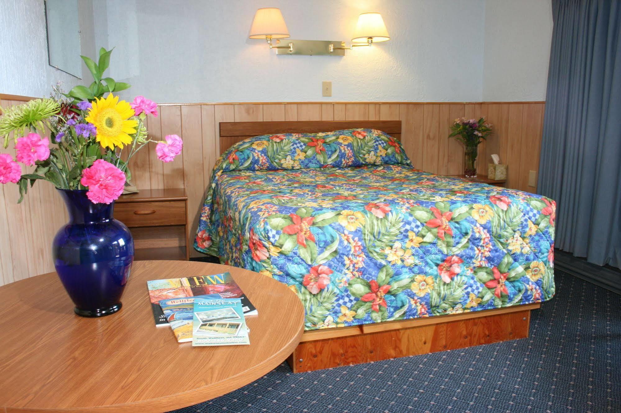 Endless Coast, A Boutique Hotel Wellfleet Exterior photo